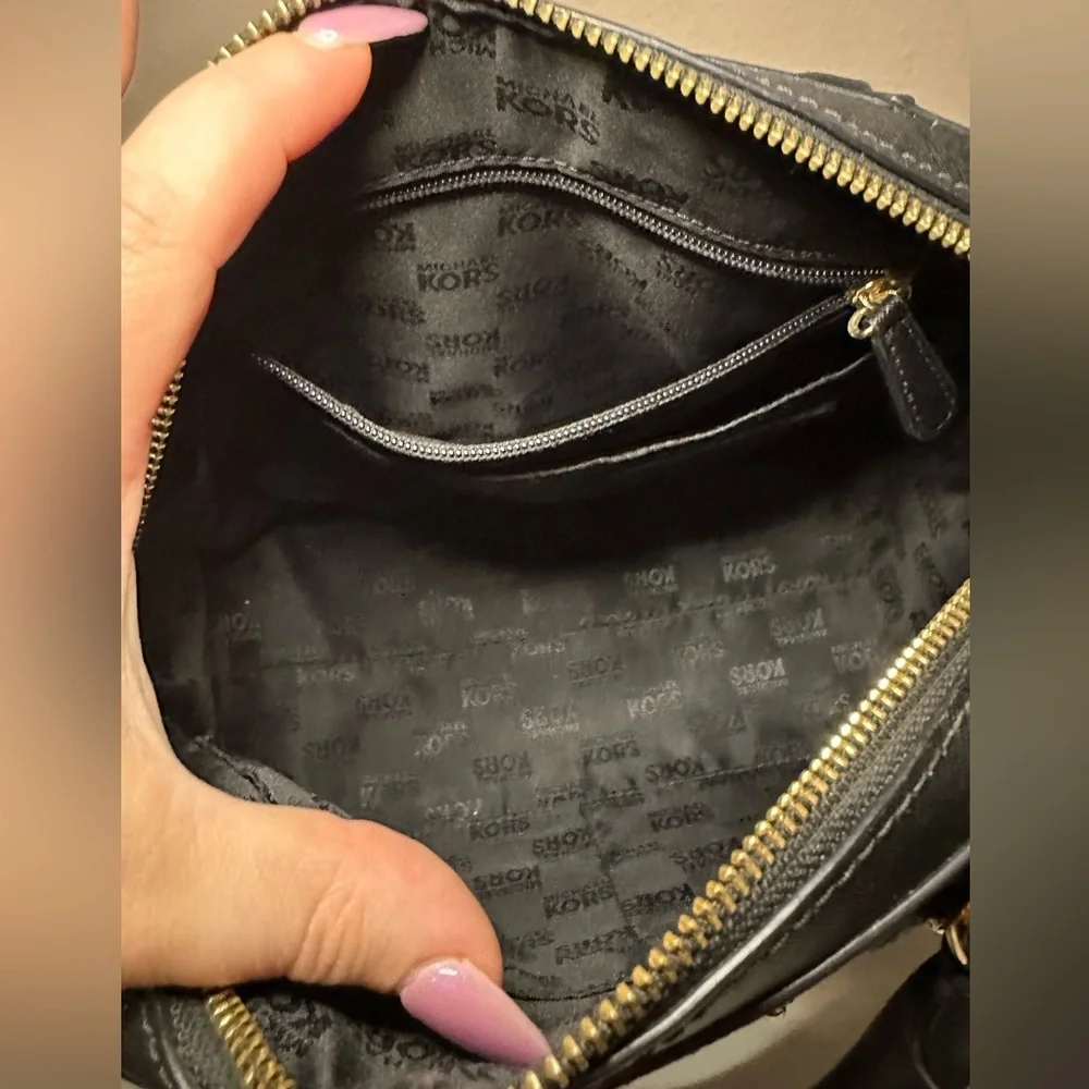 Michael Kors EUC Black Saffiano Leather Jet Set Convertible Satchel